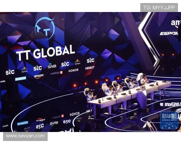 《2025年全球电竞大赛揭幕赛季战况激烈各大战队角逐冠军荣耀》 《2025年全球电竞大赛揭幕赛季战况激烈各大战队角逐冠军荣耀》