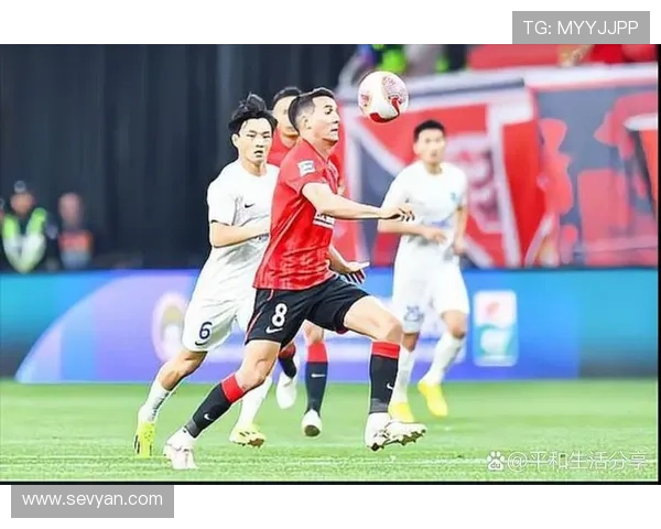 全新赛季开启 国内外体育赛事激战正酣 球迷热情高涨期待精彩对决 全新赛季开启 国内外体育赛事激战正酣 球迷热情高涨期待精彩对决