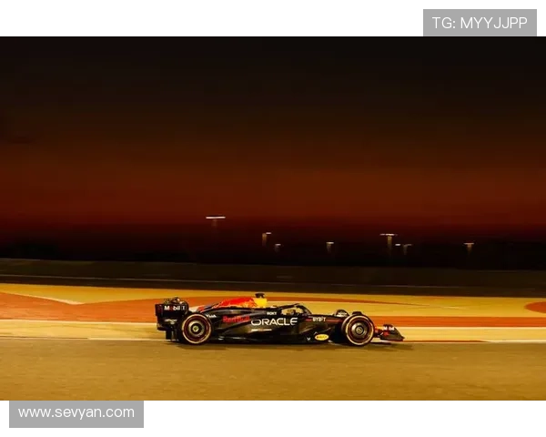 F1赛季最新动态:顶尖车队激战正酣 新技术引领速度革命 F1赛季最新动态:顶尖车队激战正酣 新技术引领速度革命