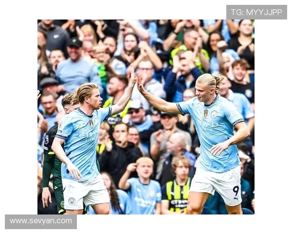 曼城足球俱乐部崛起之路：从青训到英超霸主的辉煌历程