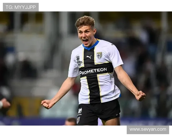 萨索洛俱乐部新赛季备战全面启动年轻球员状态火热引发球迷期待 萨索洛俱乐部新赛季备战全面启动年轻球员状态火热引发球迷期待