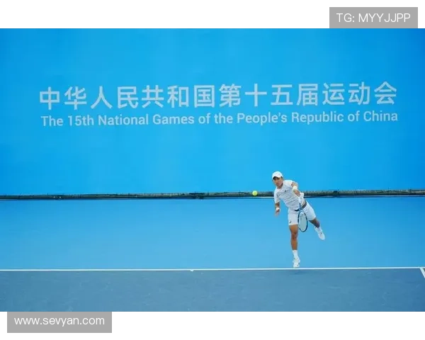 全新网球赛季开幕 球员备战状态激烈 期待精彩对决 全新网球赛季开幕 球员备战状态激烈 期待精彩对决