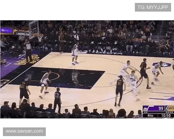 最新NBA动态:詹姆斯复出领衔湖人冲击季后赛席位 勇士与凯尔特人激战前瞻 最新NBA动态:詹姆斯复出领衔湖人冲击季后赛席位 勇士与凯尔特人激战前瞻